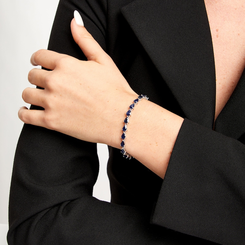 Sideways Pear-Shaped Blue Sapphire Bracelet in 10K White Gold - 7.25"|Peoples Jewellers