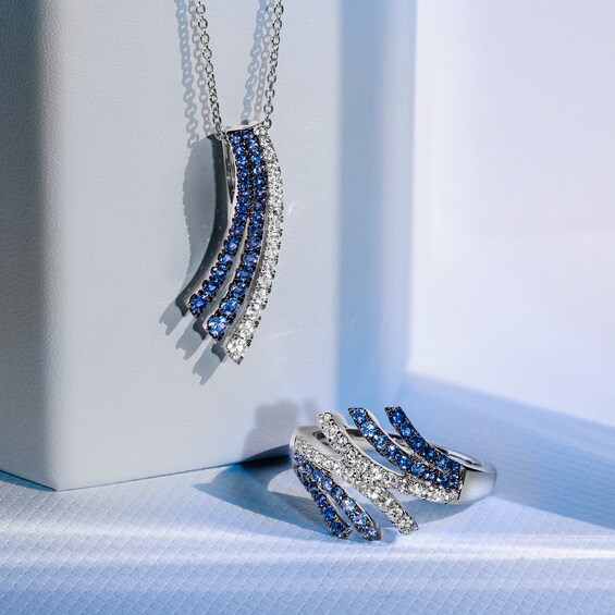 Le Vian® Blueberry Sapphire™ and Vanilla Sapphire™ Denim Ombré™ Curved Multi-Row Necklace in 14K Vanilla Gold™