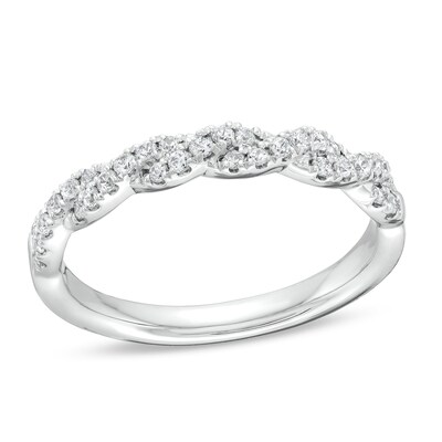 Circle of Gratitude® Collection 0.25 CT. T.W. Diamond Twist Band in Sterling Silver