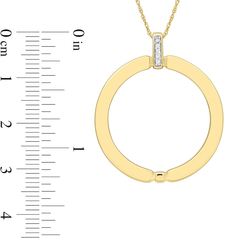 Eternally Bonded Men's Diamond Accent Bail Circle Pendant in 14K Gold|Peoples Jewellers
