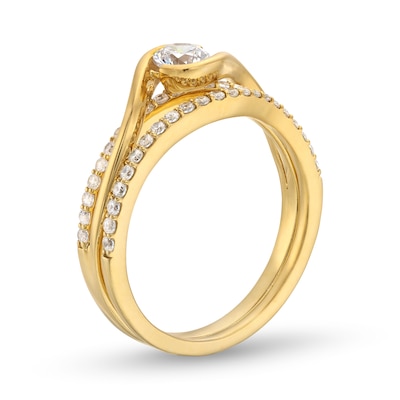 0.62 CT. Canadian Certified Diamond Bridal Set in 14K Gold (I/I2)