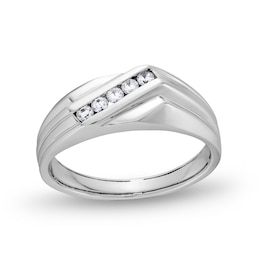 Men's 0.20 CT. T.W. Canadian Certified Diamond Five Stone Slant Groove Shank Band in 14K White Gold (I/I1)