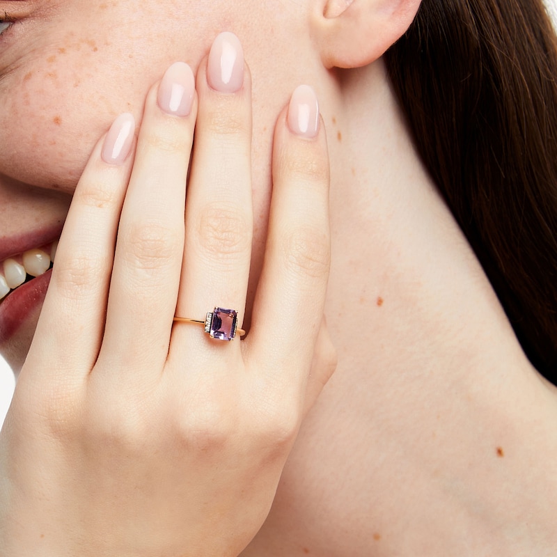 Main Image 2 of Emerald-Cut Amethyst and 0.04 CT. T.W. Diamond Collar Ring in 10K Gold