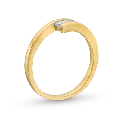 0.30 CT. T.W. Diamond Trio Bypass Ring in 10K Gold