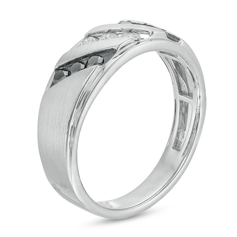 Previously Owned - Men's 0.40 CT. T.W. Black and White Diamond Slanted Triple Row Band in Sterling Silver