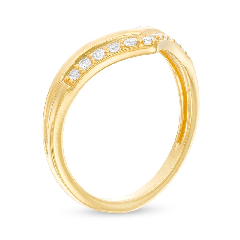 Previously Owned - 0.18 CT. T.W. Diamond Chevron Wedding Band in 10K Gold|Peoples Jewellers