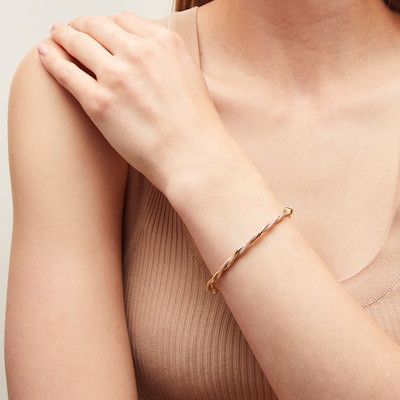 Reaura Polished and Mesh Twist Bangle in Repurposed 14K Gold