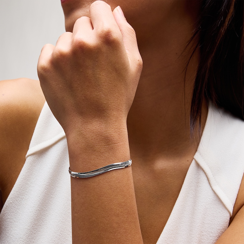 Main Image 2 of 4.5mm Diamond-Cut Herringbone Chain Bracelet in Solid Sterling Silver - 7.5&quot;