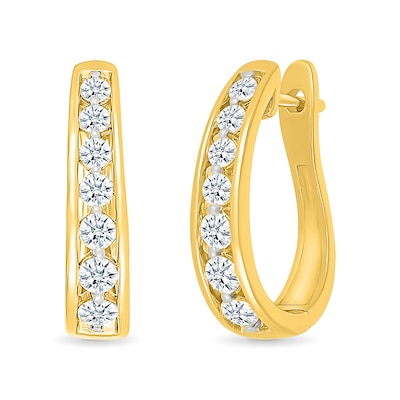 0.95 CT. T.W. Diamond Graduated Oval Hoop Earrings in 10K Gold