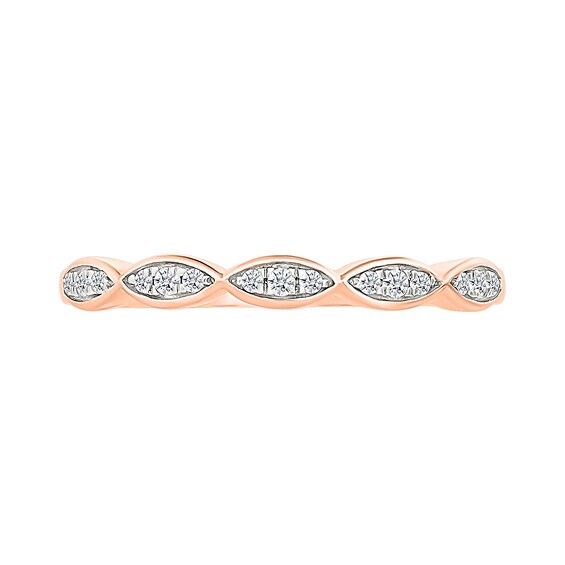 0.45 CT. T.W. Marquise-Shaped Multi-Diamond Flower Frame Scallop Shank Bridal Set in 10K Rose Gold