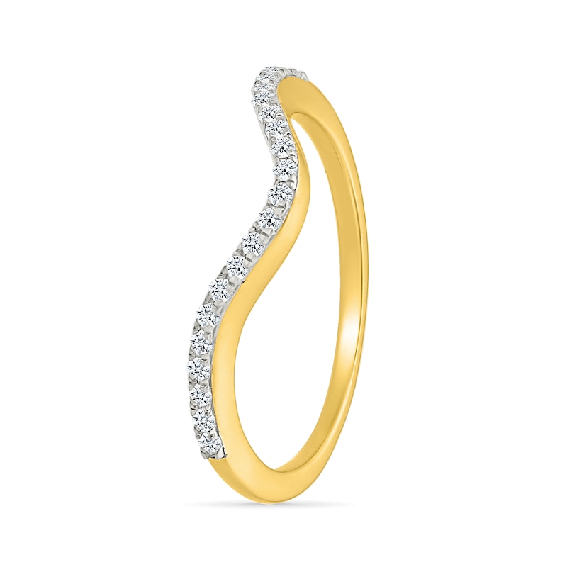 0.95 CT. T.W. Oval-Shaped Multi-Diamond Swirl Frame Triple Row Shank Bridal Set in 10K Gold