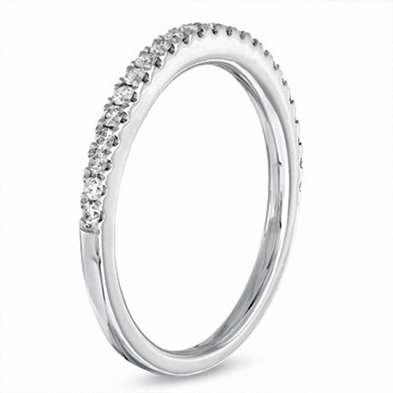 Previously Owned - Vera Wang Love Collection 0.23 CT. T.W. Diamond Anniversary Band in 14K White Gold