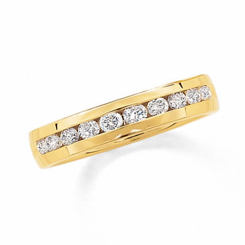 Main Image 1 of Previously Owned - Men's 0.25 CT. T.W. Diamond Wedding Band in 14K Gold