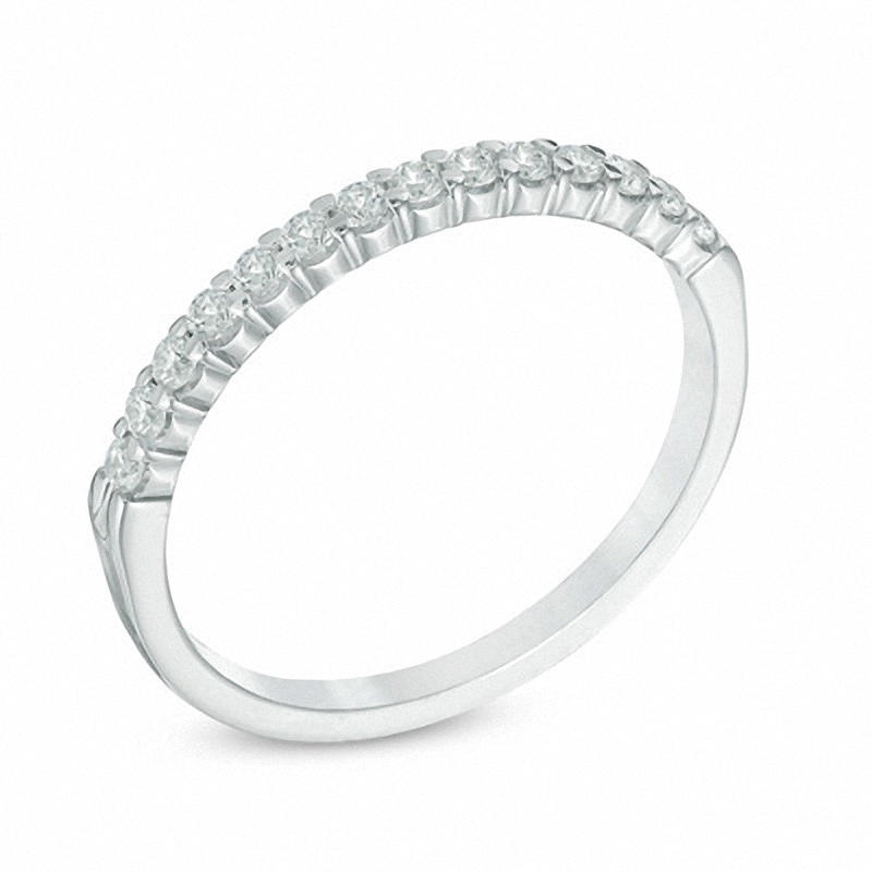 Previously Owned - 0.25 CT. T.W. Colourless Diamond Anniversary Band in 18K White Gold