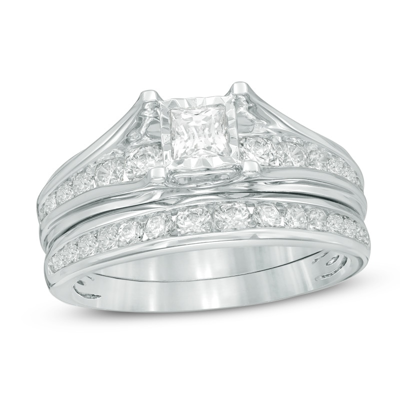 Previously Owned - 1.00 CT. T.W. Princess-Cut Diamond Bridal Set in 10K White Gold|Peoples Jewellers