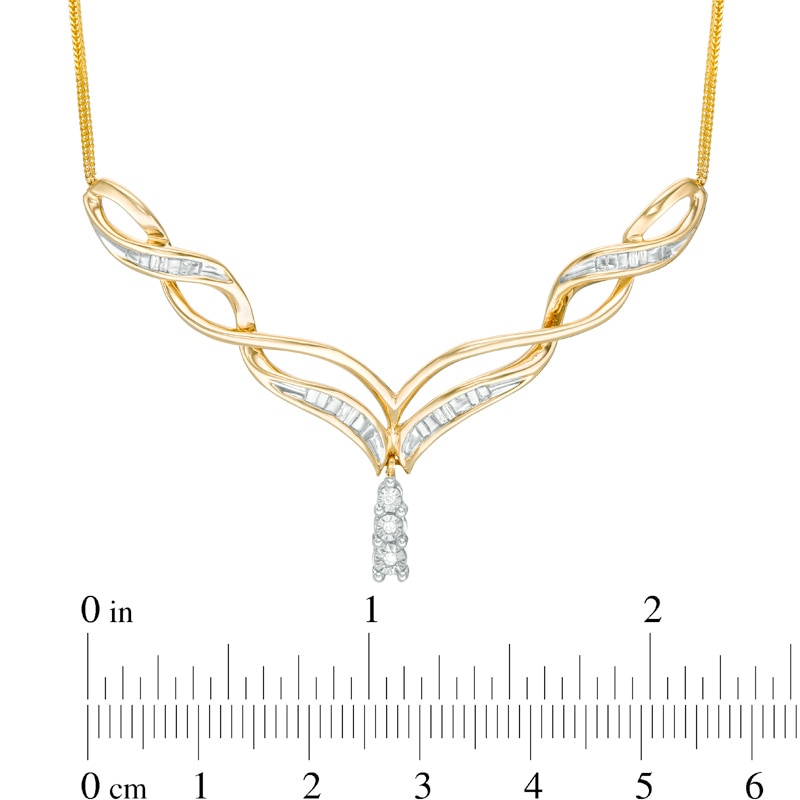 Main Image 3 of Previously Owned - 0.10 CT. T.W. Diamond Chevron Necklace in 10K Gold