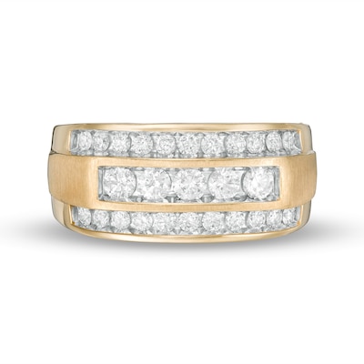 Previously Owned - Men's 1.00 CT. T.W. Diamond Triple Row Ring in 10K Gold