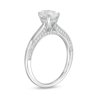 Previously Owned - 0.95 CT. T.W. Oval Diamond Engagement Ring in 14K White Gold