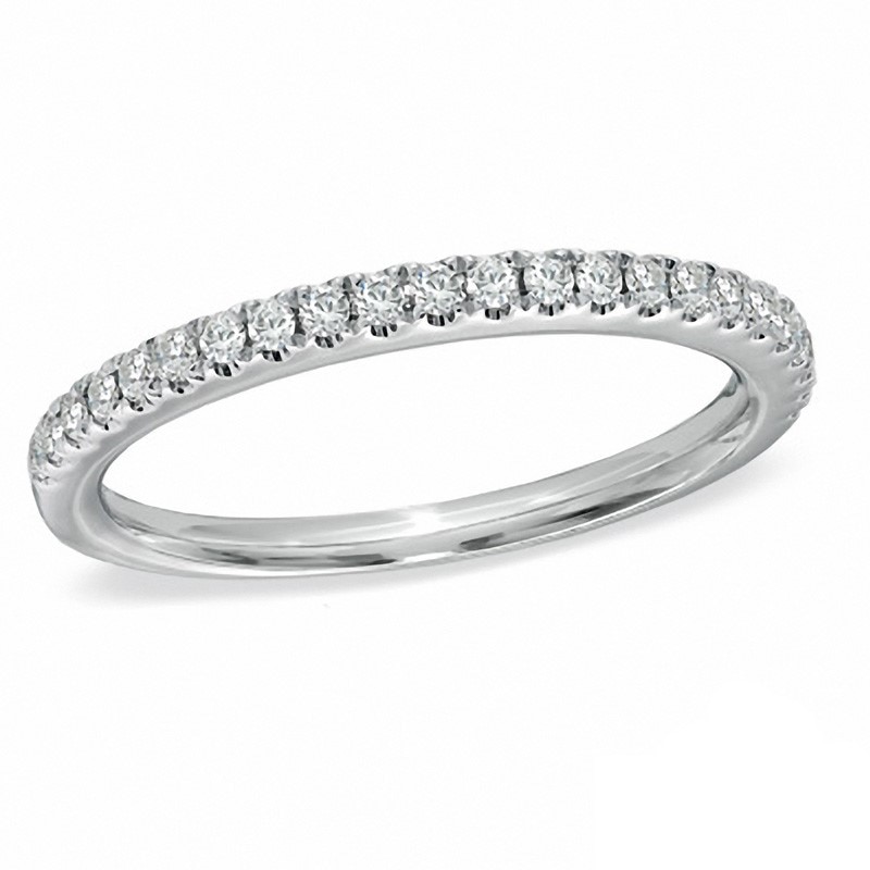 Previously Owned - Vera Wang Love Collection 0.23 CT. T.W. Diamond Band in 14K White Gold|Peoples Jewellers