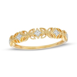 Previously Owned - Diamond Accent Art Deco Floral Pattern Vintage-Style Wedding Band in 10K Gold