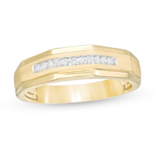 Previously Owned - Men's 0.10 CT. T.W. Diamond Wedding Band in 14K Gold