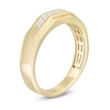 Thumbnail Image 2 of Previously Owned - Men's 0.10 CT. T.W. Diamond Wedding Band in 14K Gold